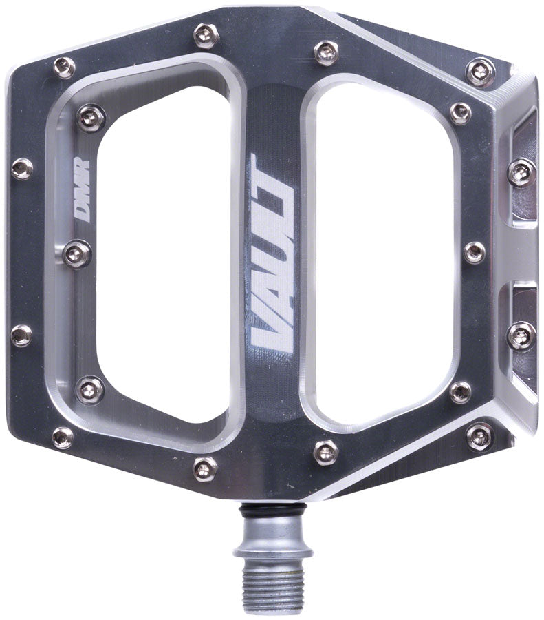 Load image into Gallery viewer, DMR Vault Platform Pedals 9/16" Concave Alloy Body 22 Removable Pins Full Silver