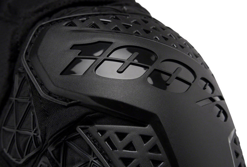 Load image into Gallery viewer, 100% Surpass Knee Guards - Black, Medium