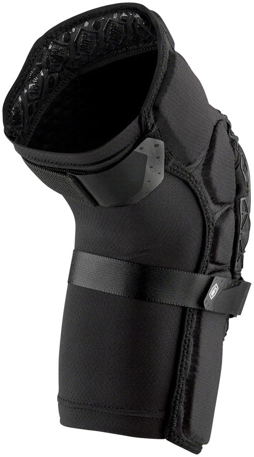 Load image into Gallery viewer, 100% Surpass Knee Guards - Black, Medium