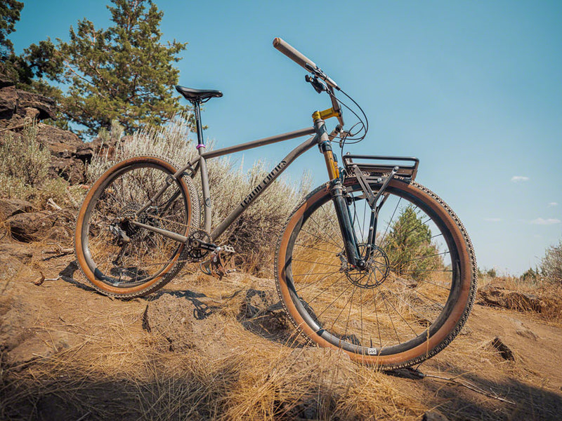 Load image into Gallery viewer, Old Man Mountain Pizza Rack - with 3-Pack Mounts