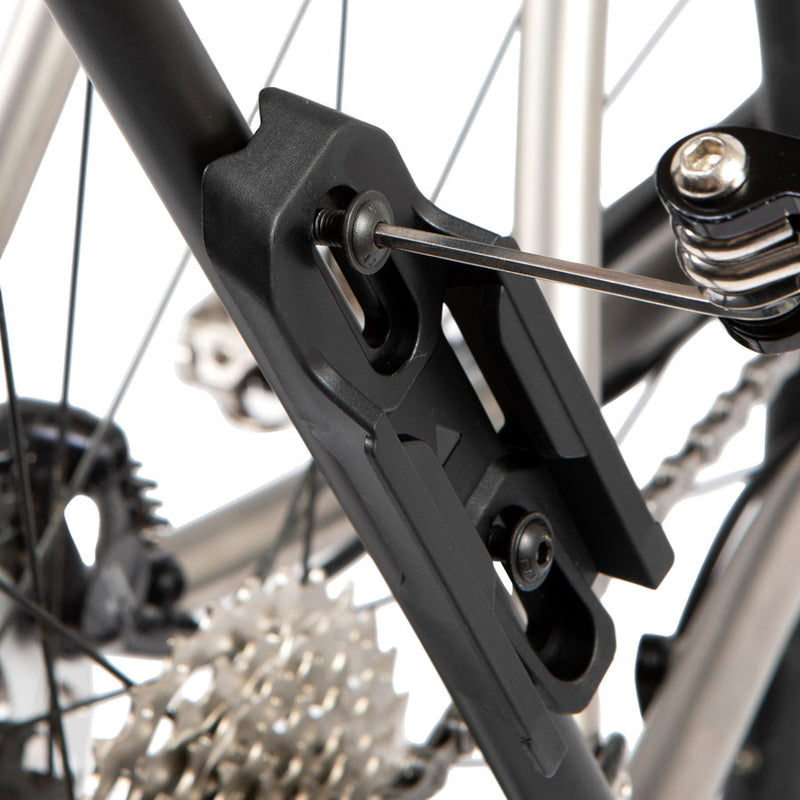 Load image into Gallery viewer, Restrap Switch Rear Rack - 1.5mm Threadpitch, Black
