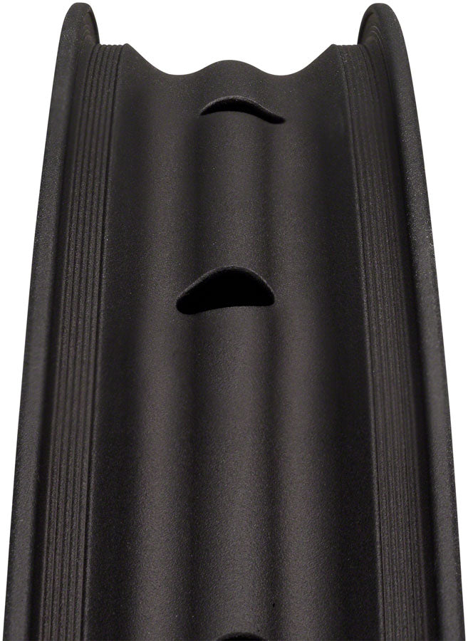 Load image into Gallery viewer, Spank 350 Tubeless Mountain Bike Rim, 29" Disc Only, Black, 32H