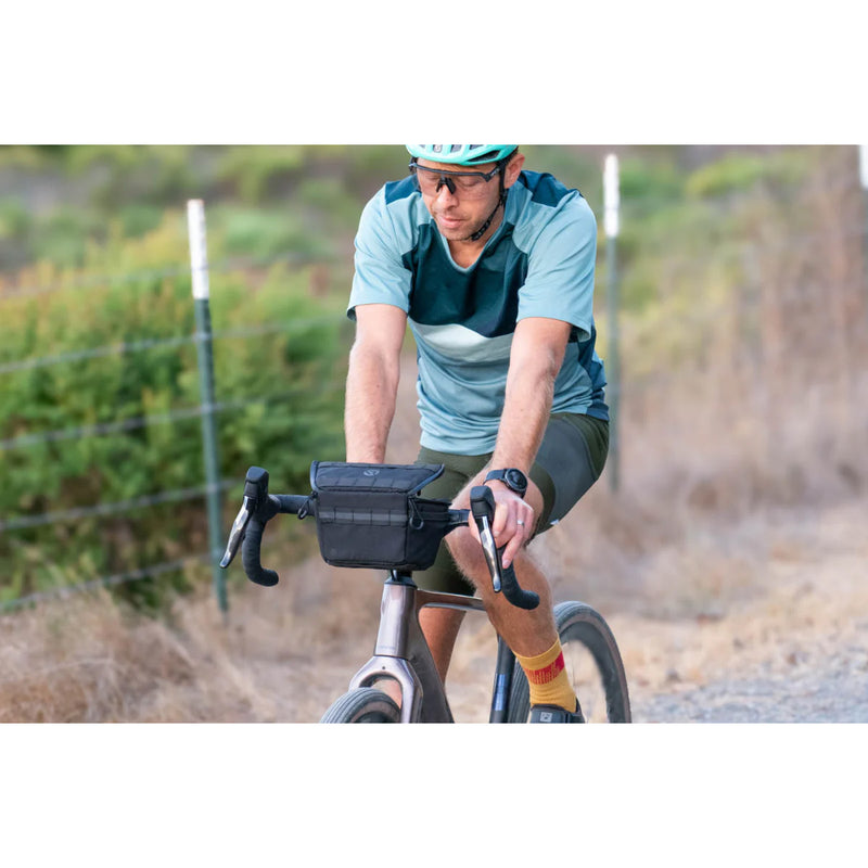 Load image into Gallery viewer, Redshift Sports Top Shelf Handlebar Bag, Black