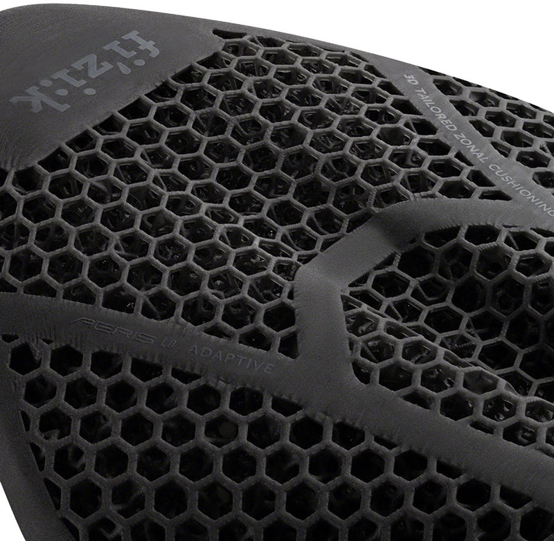 Load image into Gallery viewer, Fizik Transiro Aeris Long Distance R1 Adaptive Saddle - Carbon, 135mm, Black