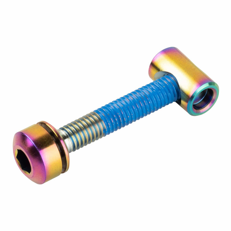 Load image into Gallery viewer, Wolf-Tooth-Bolt-WTCSTCM0005