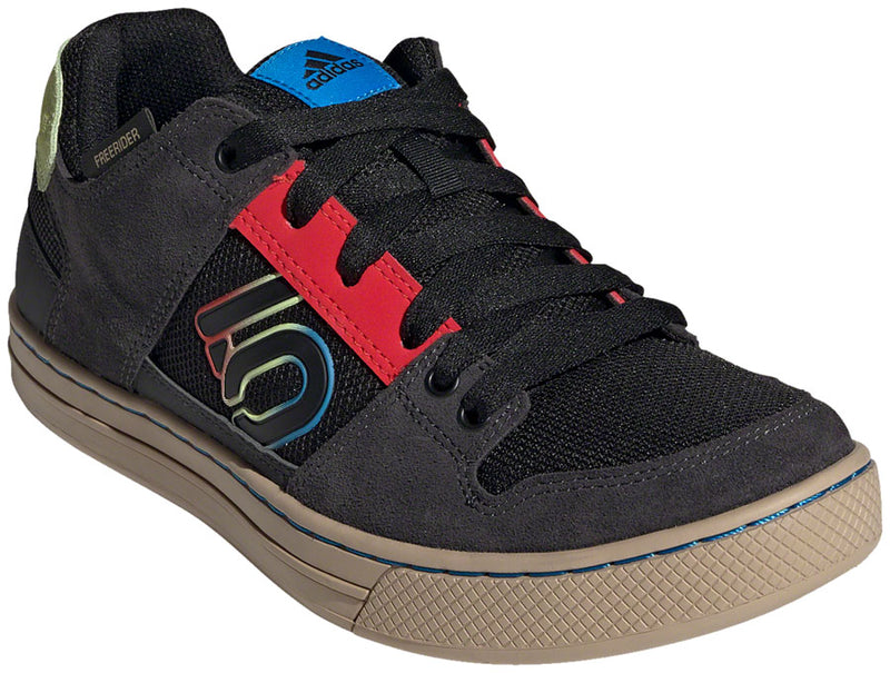 Load image into Gallery viewer, Five-Ten-Freerider-Flat-Shoes-Men's-Core-Black-Carbon-Pulse-Lime-Core-Black-Carbon-Pulse-Lime-8-Flat-Pedal-Shoes