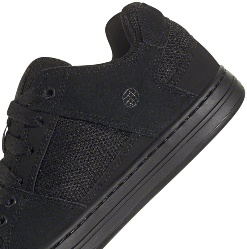 Load image into Gallery viewer, Five Ten Freerider Flat Shoes - Women's, Core Black/Core Black/Gray Six, 5