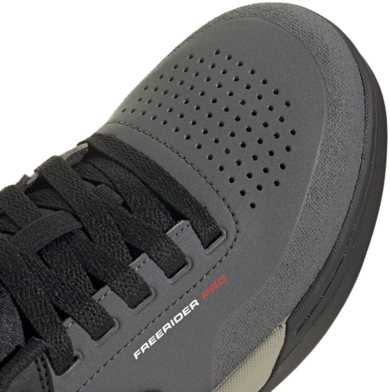 Load image into Gallery viewer, Five Ten Freerider Pro Flat Shoes - Men's, Gray Six/Silver Pebble/Core Black, 8