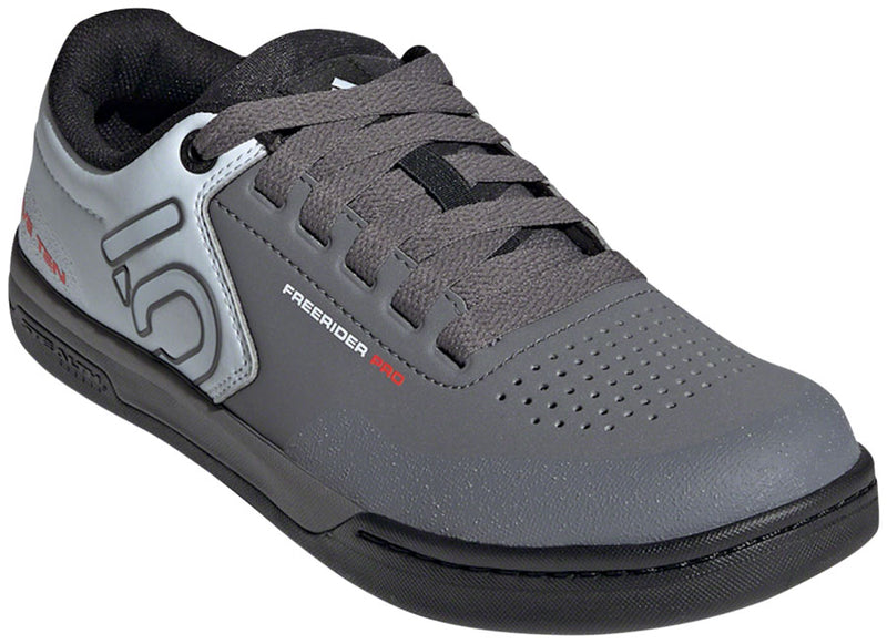 Load image into Gallery viewer, Five-Ten-Freerider-Pro-Flat-Shoes-Men's-Gray-Five-Cloud-White-Halo-Blue-Gray-Five-Cloud-White-Halo-Blue-13-Flat-Pedal-Shoes