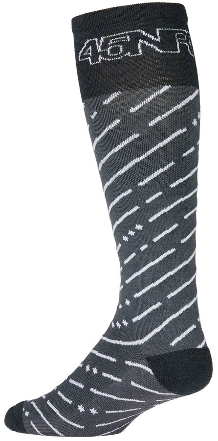 45NRTH Snow Band Midweight Knee High Wool Sock - Dark Gray/Dark Blue, Large
