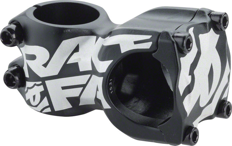 Load image into Gallery viewer, RaceFace-Threadless-1-1-8-in-8-Degrees-1-1-8-in-SM6569-Bicycle-Stems