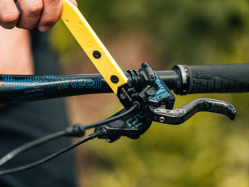 Load image into Gallery viewer, Magura Trail Tool Multi-Tools, Number of Tools: 5, 8-Bit Pliers not included