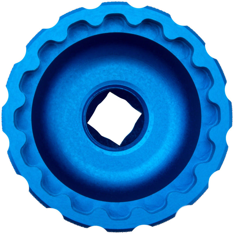Load image into Gallery viewer, Park Tool BBT-69.4 B.B. Tool External BB Socket Blue 16-Notch BBT-69.4