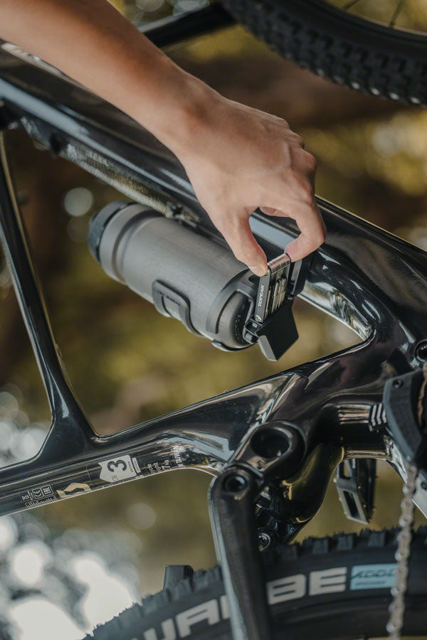 Load image into Gallery viewer, Topeak Nano 11 Multi-Tool, 11 Functions, Black NLS