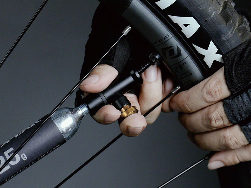 Load image into Gallery viewer, Topeak Tubi Master X Ttubeless Tire Repair and CO2 Inflation kit - Black