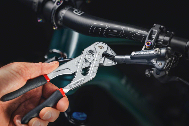 Load image into Gallery viewer, Feedback Sports Adjustable Pliers