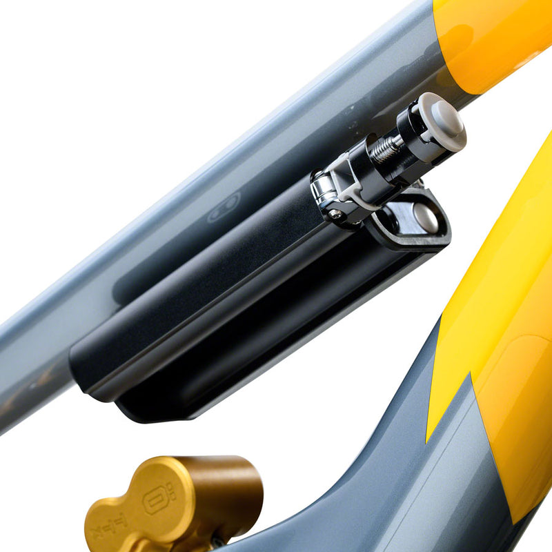Load image into Gallery viewer, Crankbrothers S.O.S TT17 Twin Tube Tool Kit, Black