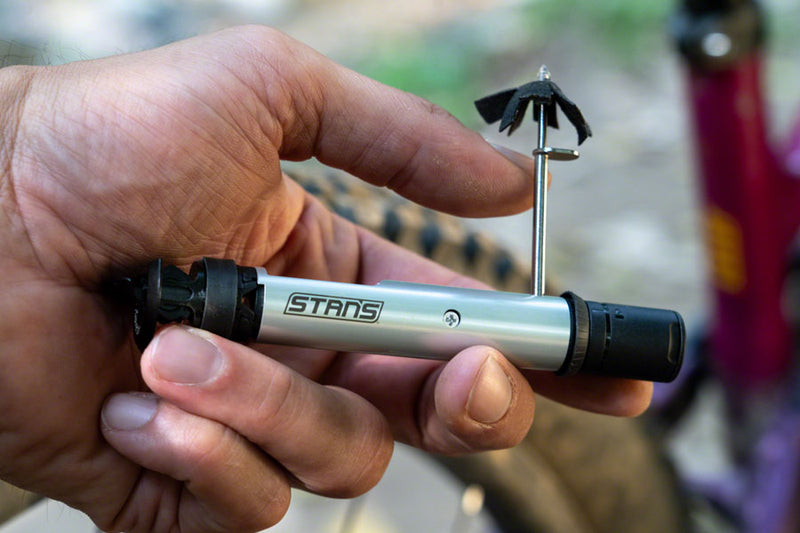 Load image into Gallery viewer, Stan's Incredible Dart Tubeless Repair Tool - Handlebar Mount