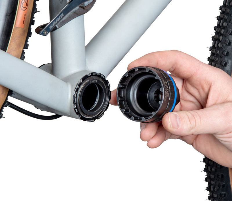 Load image into Gallery viewer, Park Tool BBT-147-12 B.B. Tool Bottom Bracket Socket Black 12-Notch BBT-147-12