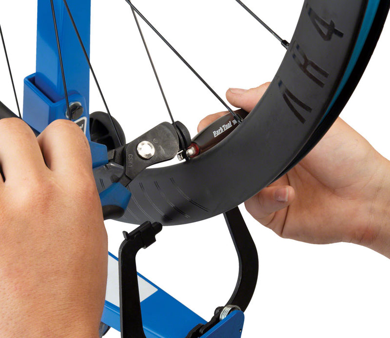 Load image into Gallery viewer, Park Tool CSH-1 Clamping Spoke Holder Forged Heat-Treated Steel