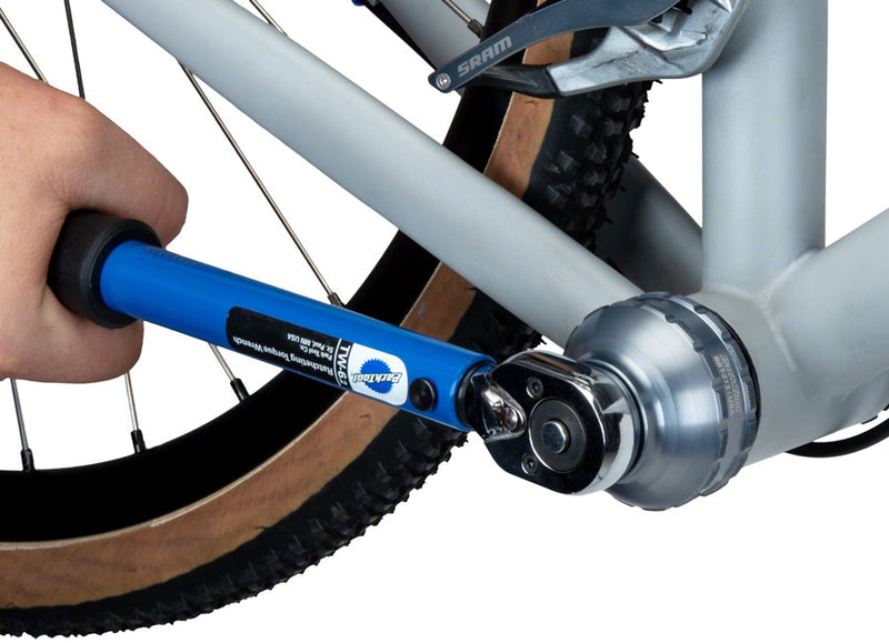 Load image into Gallery viewer, Park Tool BBT-27.3 B.B. Tool External BB Socket Blue Grey 16-Notch BBT-27.3