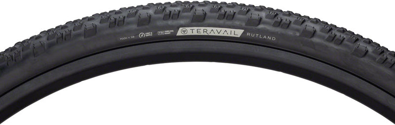 Load image into Gallery viewer, Teravail Rutland Tire 700 x 38 Tubeless Folding Black/Tan Durable Gravel