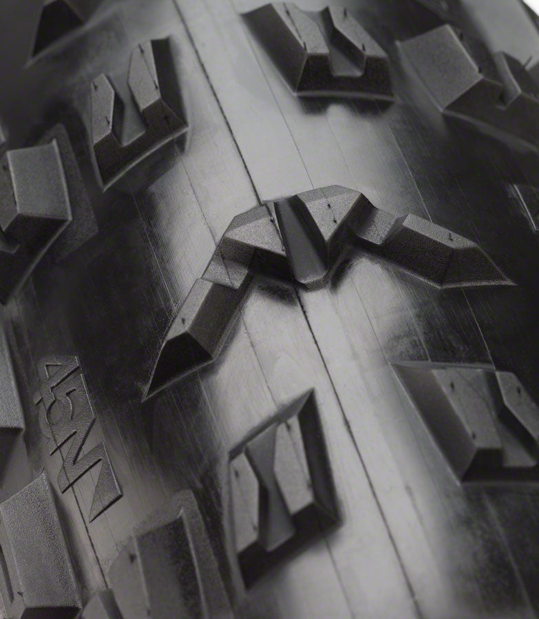 Load image into Gallery viewer, 45NRTH Flowbeist Tire 26 x 4.6 TPI 120 Tubeless Folding Black Fat Bike MTB