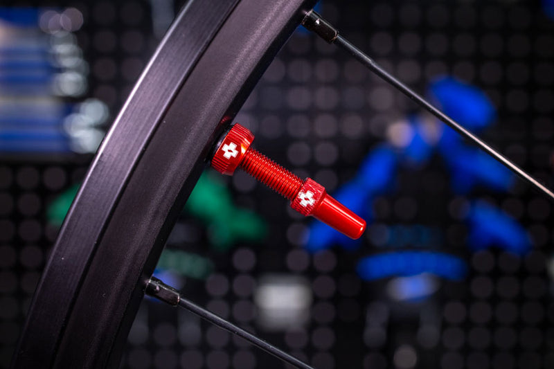 Load image into Gallery viewer, Muc-Off V2 Tubeless Valve Kit - Red, 44mm, Pair 4mm Machined Allen Key Slot