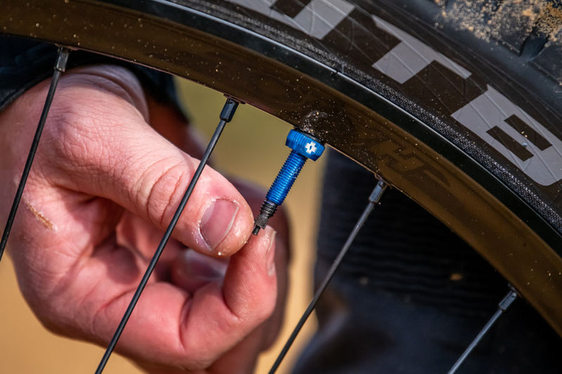 Load image into Gallery viewer, Muc-Off V2 Tubeless Valve Kit - Blue, 60mm, Pair 4mm Machined Allen Key Slot