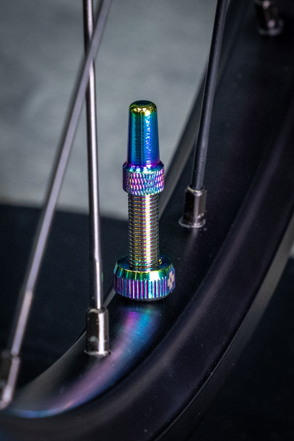 Load image into Gallery viewer, Muc-Off V2 Tubeless Valve Kit - Iridescent, 44mm, Pair