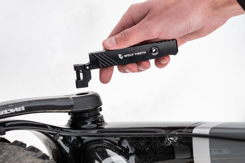 Load image into Gallery viewer, Wolf Tooth 8-Bit System Multi-Tool Kit | Lightweight, Durable 6061 Aluminum Bike Repair Tools with 22 Functions, Versatile Chainbreaker, Tire Lever & Rim Dent Remover, Pliers, and Cutting Utility Knife for Trailside Repairs