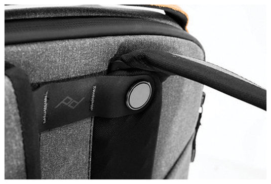 Peak Design Everyday Backpack 20L Charcoal - Perfect Camera Accessories Storage Solution