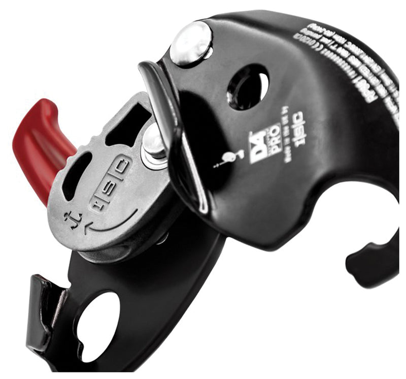 Load image into Gallery viewer, Isc D4 Pro Descender in Black/Red - CE, EN, NFPA Certified

