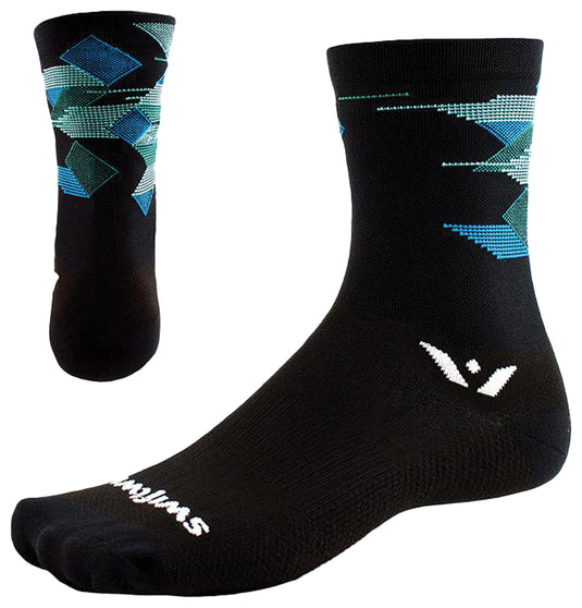 Swiftwick-Vision-Six-Socks-Socks-SOCK0519