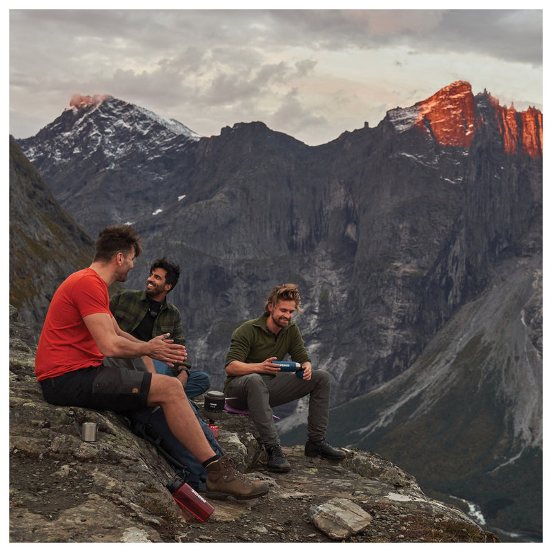 Load image into Gallery viewer, Primus Lite XL Pot 1.0 Liter: Lightweight and Versatile Cooking Companion
