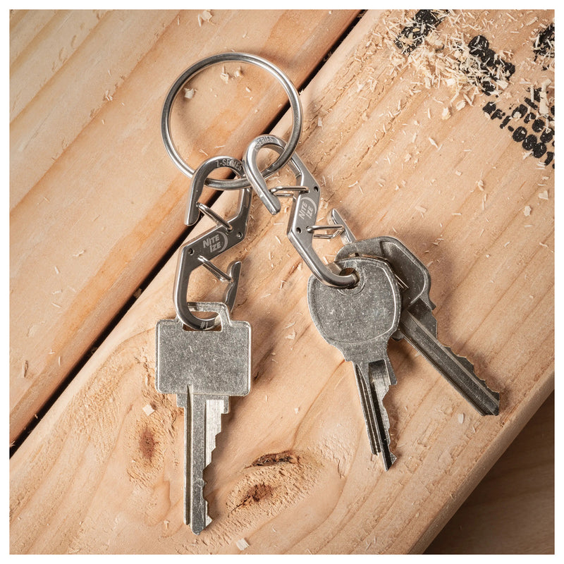 Load image into Gallery viewer, Nite Ize Zseries #1 Dual Carabiner-2 Pack: Secure Your Gear with Ease
