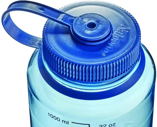 Nalgene Wm 32oz Sustain Baby Blue Water Bottle - Eco-Friendly and Stylish!