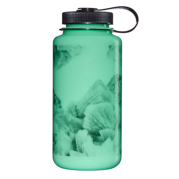 Nalgene 32oz Sustain Glow Crystals Eco-Friendly Water Bottle – 365