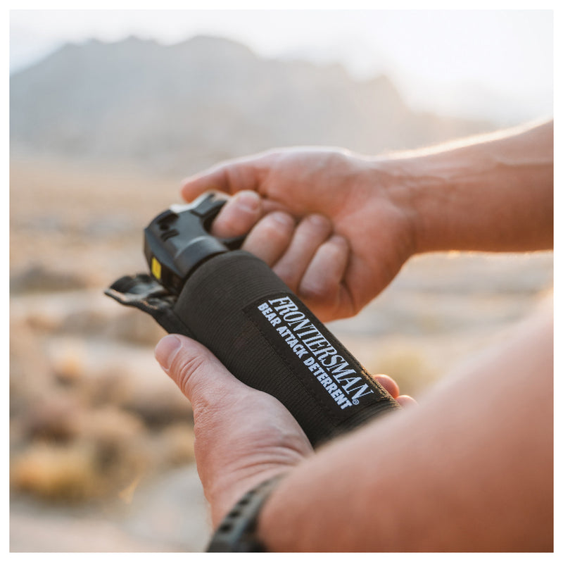 Load image into Gallery viewer, Frontiersman Bear &amp; Mountain Lion Spray 9.2 oz - Ultimate Protection for Outdoor Adventures
