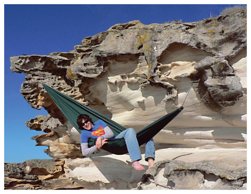 Load image into Gallery viewer, Relax in Style with Hammock Bliss Single Hammock - Forest Green

