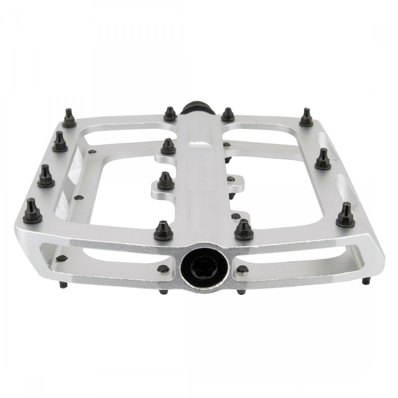 Load image into Gallery viewer, Origin8 Rascal XL Platform Pedals 9/16&quot; Concave Alloy Body Removable Pins Silver
