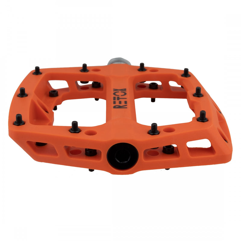 Load image into Gallery viewer, Origin8 Retox Platform Pedals 9/16&quot; Concave Composite Body Removable Pins Orange
