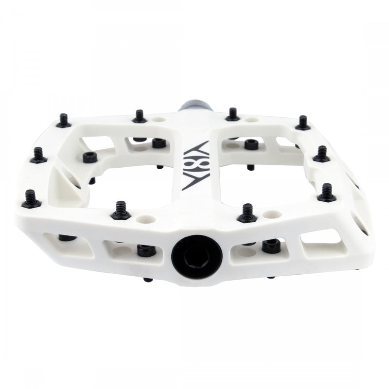 Load image into Gallery viewer, Origin8 Retox Platform Pedals 9/16&quot; Concave Composite Body Removable Pins White
