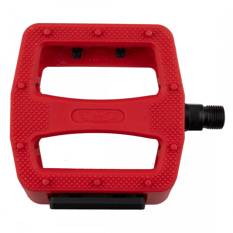 Load image into Gallery viewer, SE Bikes 12 O-Clock Platform Pedals 9/16&quot; Chomoly Spindle Nylon Molded Pins Red
