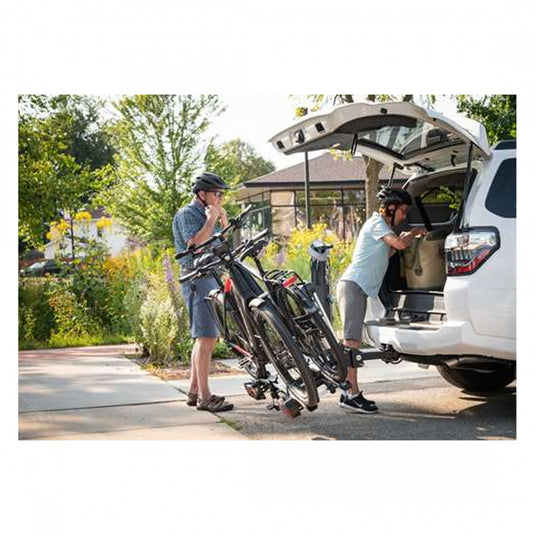 Saris Door County Hitch Rack With Electric Lift - 2" Receiver, 7-Pin Wire Plug