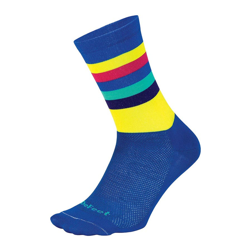 Load image into Gallery viewer, DeFeet-Aireator-High-Socks-Socks-SK5849
