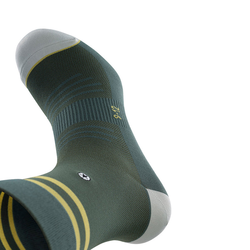 Load image into Gallery viewer, EVOC Sport Socks Socks Green, ML
