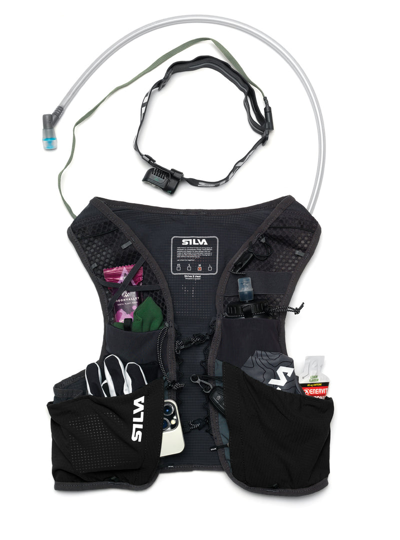Load image into Gallery viewer, Silva Strive 5 Vest in XS Black - Stay Active in Style!
