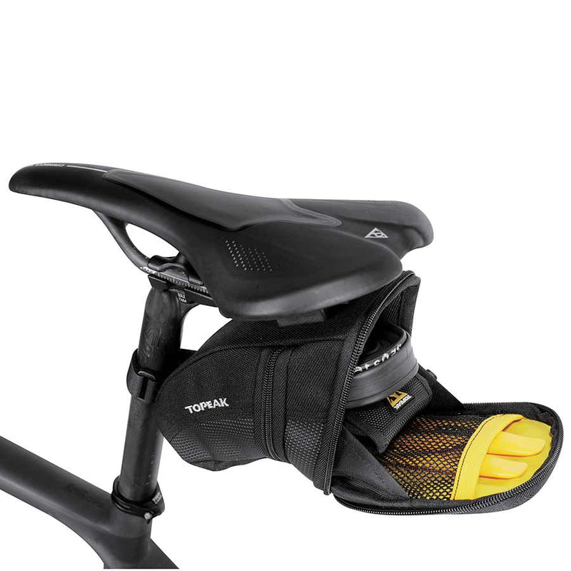 Load image into Gallery viewer, Topeak Aero Wedge Seat Bag: Medium, Black Bike Zippered Saddle Pouch

