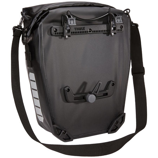 Thule Shield Pannier Pannier, 17L, Black